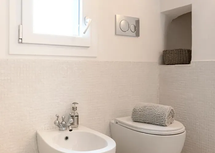 La Perle * 奥斯图尼